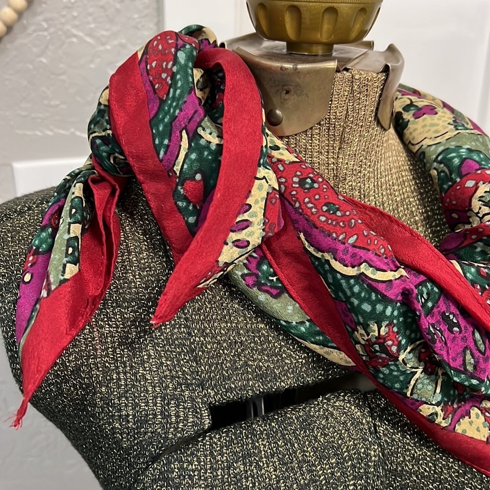 HONEY SILK VTG SCARF - Picture 4 of 10